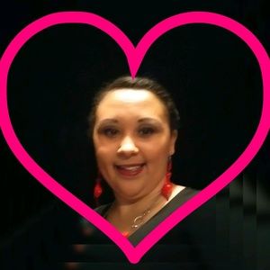 Meet your Posher, Alisha